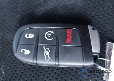 2015 Jeep Grand Cherokee Altitude из США, поврежденный, VIN 1C4RJFAGXFC603032